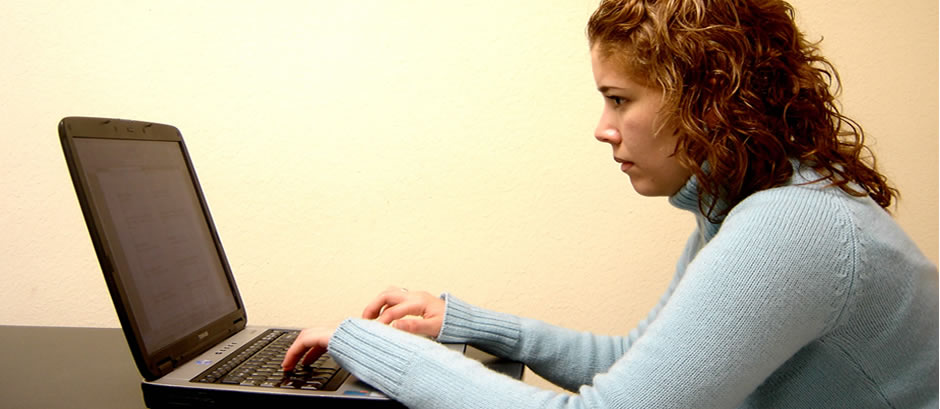 S'asseoir devant un ordinateur : la meilleure méthode