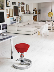 Le tabouret ergonomique swopper s'invite à la maison
